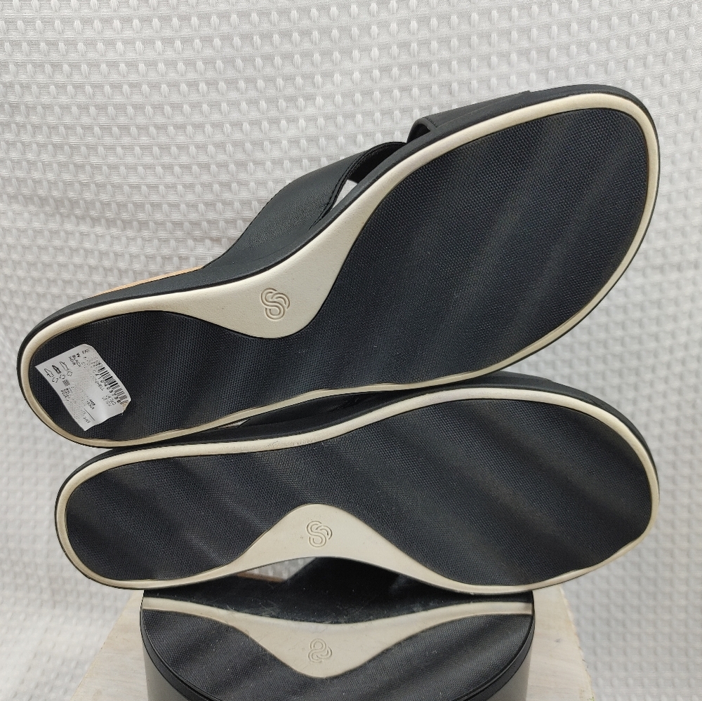 Clarks Cloudsteppers Step June Shell Sandals - Picture 5 of 5